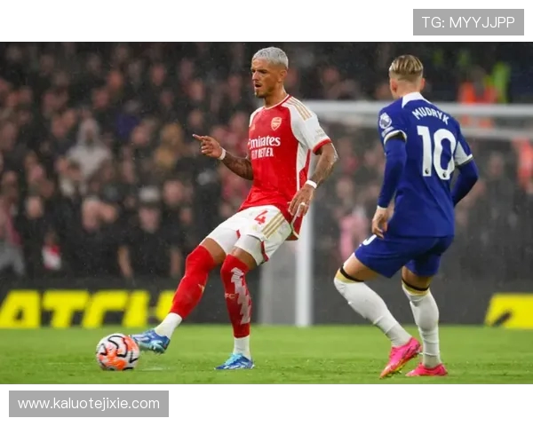 马特塔正面对决阿森纳双塔萨利巴与莫斯克拉的巅峰对抗集锦